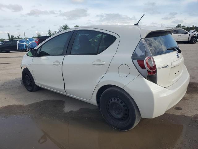 JTDKDTB3XC1521067 - 2012 TOYOTA PRIUS C 白色 照片 2