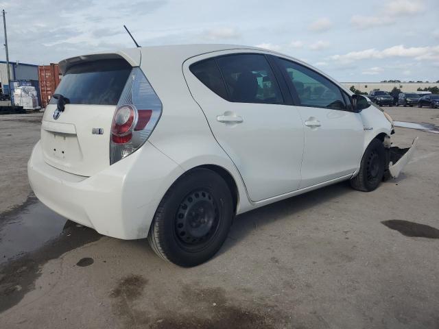 JTDKDTB3XC1521067 - 2012 TOYOTA PRIUS C 白色 照片 3