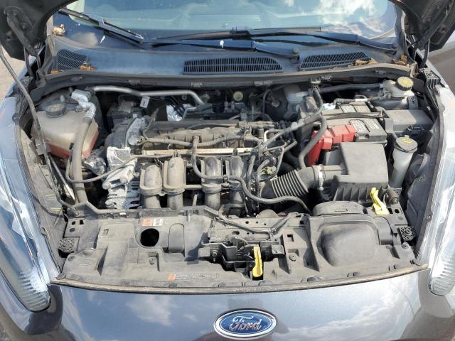 3FADP4BJ7JM146152 - 2018 FORD FIESTA SE 灰色 照片 11