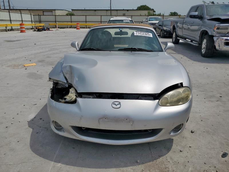 JM1NB353110214985 - 2001 MAZDA MX-5 MIATA BASE SILVER photo 5