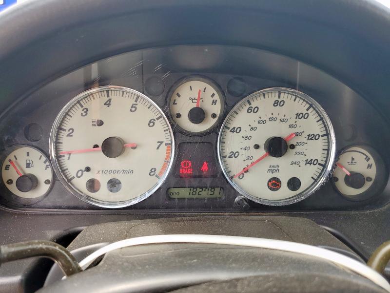 JM1NB353110214985 - 2001 MAZDA MX-5 MIATA BASE SILVER photo 9