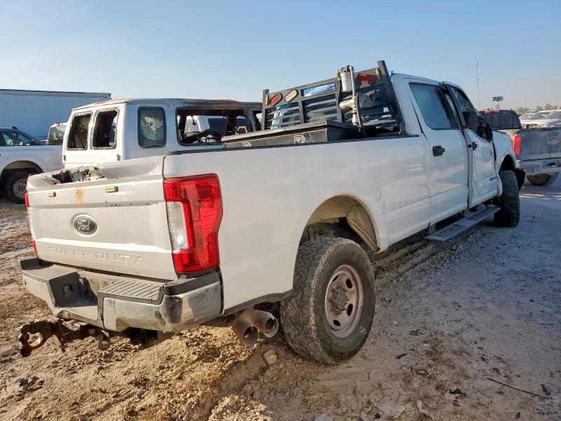 1FT7W2BT9KEC90728 - 2019 FORD F250 SUPER DUTY WHITE photo 3