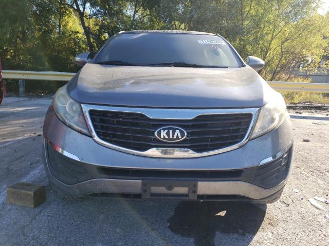 KNDPB3A28D7514587 - 2013 KIA SPORTAGE BASE GRAY photo 5