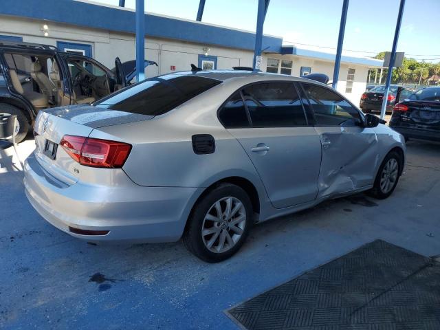 3VWD17AJ8FM251477 - 2015 VOLKSWAGEN JETTA SE GRAY photo 3