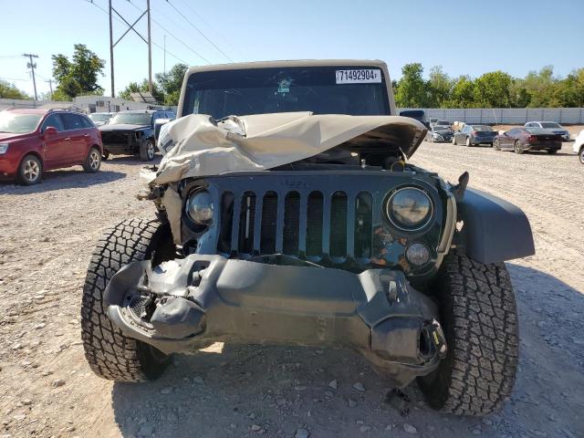 1C4BJWDGXGL256736 - 2016 JEEP WRANGLER U SPORT TAN photo 5