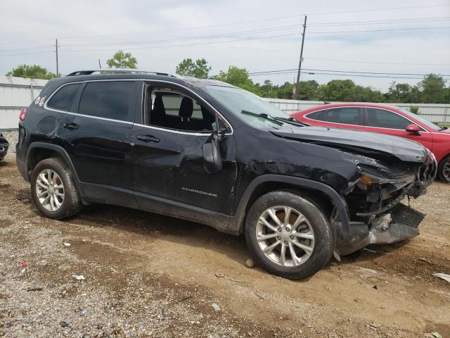 1C4PJLCB1KD165240 - 2019 JEEP CHEROKEE LATITUDE BLACK photo 4