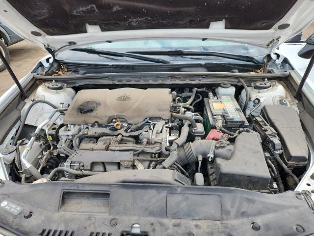 4T1B11HK4KU214689 - 2019 TOYOTA CAMRY L WHITE photo 11