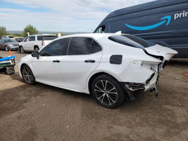 4T1B11HK4KU214689 - 2019 TOYOTA CAMRY L WHITE photo 2