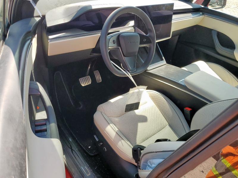 7SAXCBE63PF423345 - 2023 TESLA MODEL X 勃艮第红 照片 8