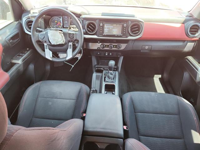 5TFAZ5CN9JX058731 - 2018 TOYOTA TACOMA DOUBLE CAB RED photo 8