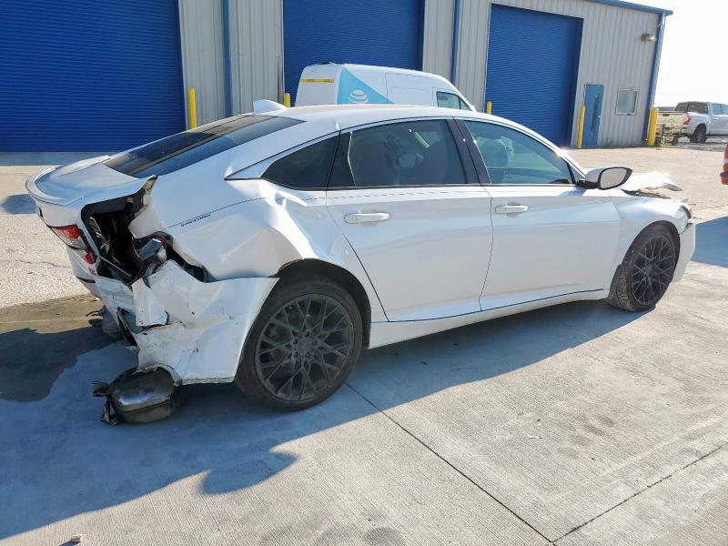 1HGCV2F30KA036264 - 2019 HONDA ACCORD SPORT WHITE photo 3