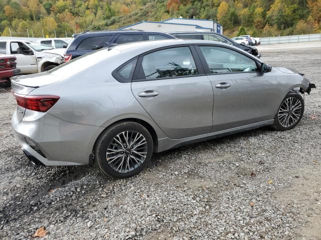 3KPF54ADXPE644398 - 2023 KIA FORTE GT LINE GRAY photo 3