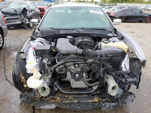 2B3CL3CG1BH583404 - 2011 DODGE CHARGER SILVER photo 5