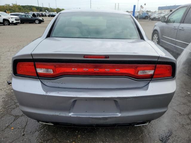 2B3CL3CG1BH583404 - 2011 DODGE CHARGER SILVER photo 6