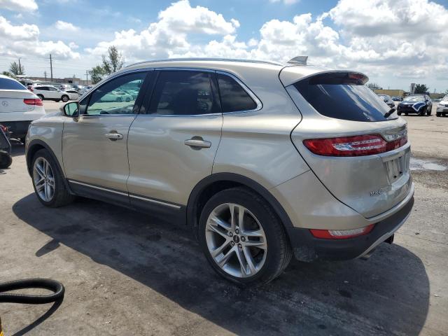 5LMCJ3D90HUL30903 - 2017 LINCOLN MKC RESERVE Beige foto 2