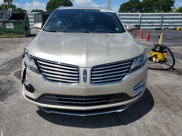 5LMCJ3D90HUL30903 - 2017 LINCOLN MKC RESERVE Beige foto 5