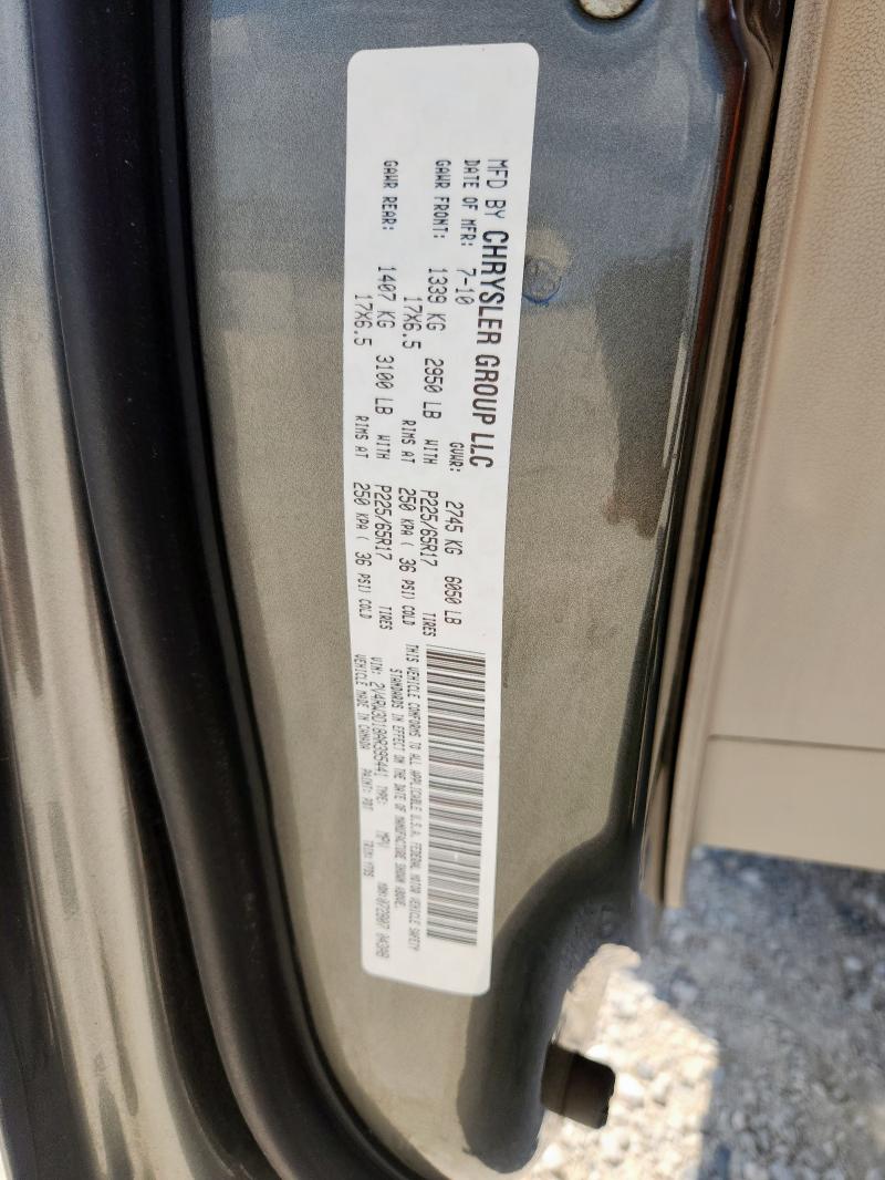 2V4RW3D18AR395441 - 2010 VOLKSWAGEN ROUTAN SE BROWN photo 14