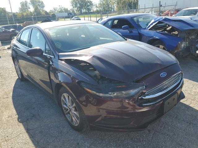 3FA6P0H78HR195046 - 2017 FORD FUSION SE MAROON photo 4