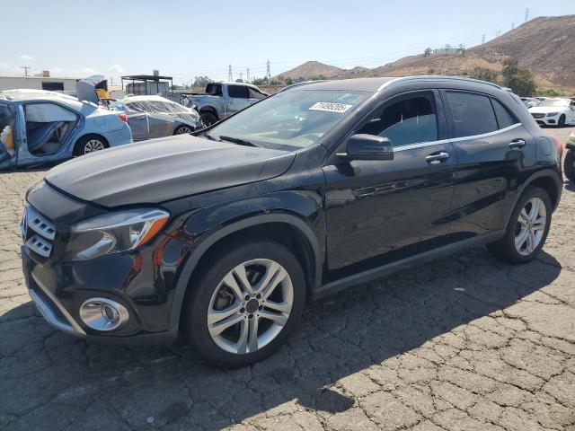2020 MERCEDES-BENZ GLA 250, null
