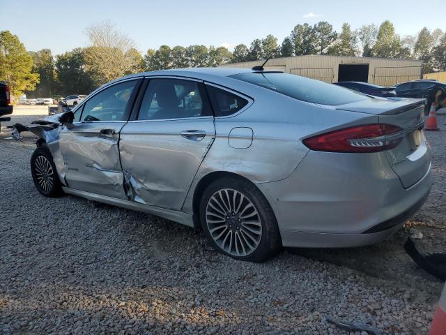 3FA6P0RU9JR138283 - 2018 FORD FUSION TITANIUM/PLATINUM HEV SILVER photo 2