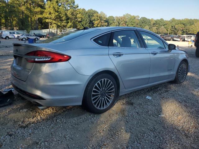 3FA6P0RU9JR138283 - 2018 FORD FUSION TITANIUM/PLATINUM HEV SILVER photo 3