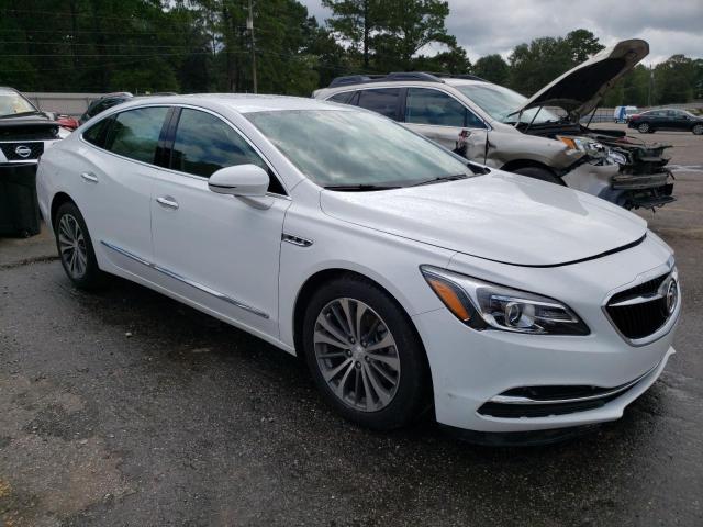 1G4ZN5SSXHU134356 - 2017 BUICK LACROSSE PREFERRED WHITE photo 4