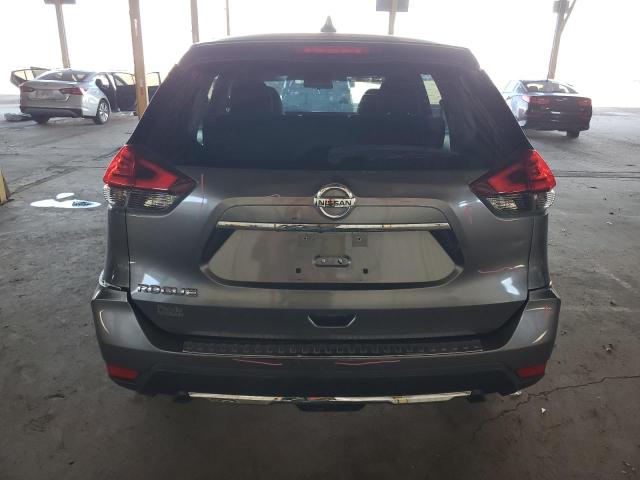 JN8AT2MT8HW141262 - 2017 NISSAN ROGUE S GRAY photo 6