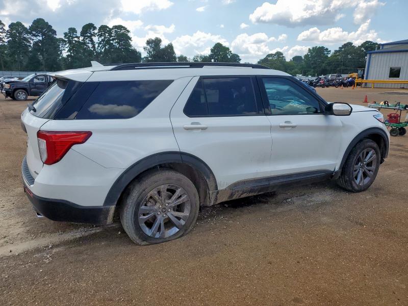 1FMSK8DH8PGB78432 - 2023 FORD EXPLORER XLT WHITE photo 3