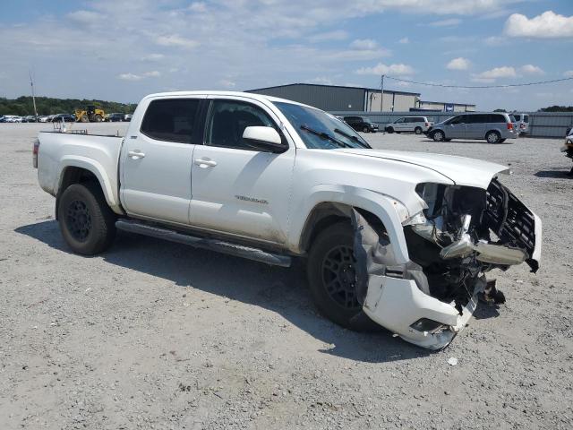 5TFCZ5ANXJX152578 - 2018 TOYOTA TACOMA DOUBLE CAB 白色 照片 4