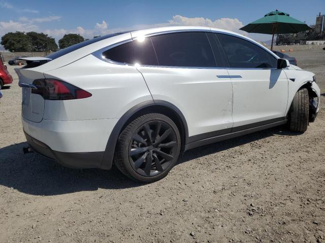 5YJXCBE29LF270457 - 2020 TESLA MODEL X WHITE photo 3