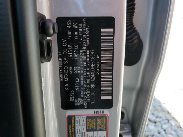 3KPA24AD9PE618197 - 2023 KIA RIO LX WHITE photo 12