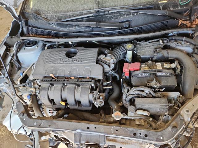 3N1AB7AP9JL633994 - 2018 NISSAN SENTRA S 银色 照片 11