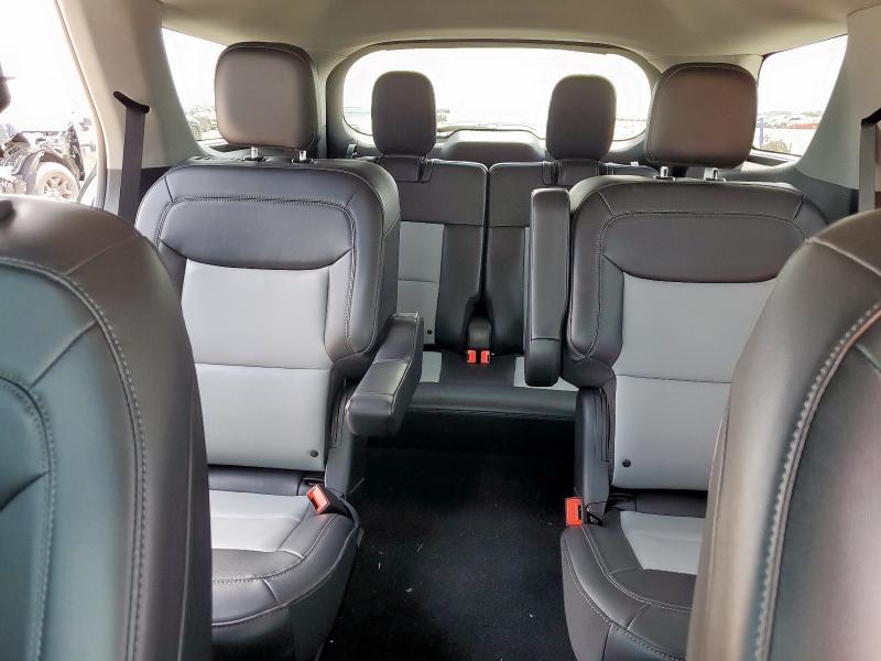 1FMSK7DH1RGA56590 - 2024 FORD EXPLORER XLT 灰色 照片 10