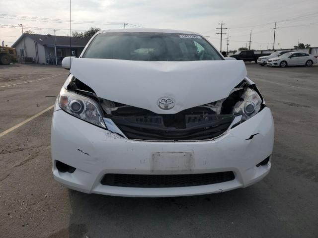 5TDKK3DC2BS041691 - 2011 TOYOTA SIENNA LE 白色 照片 5