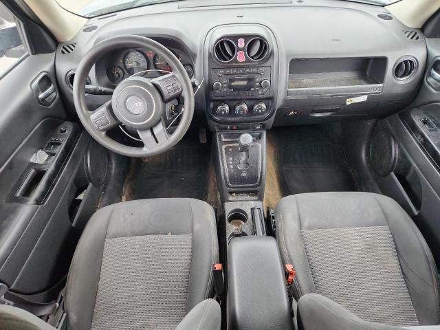 1C4NJRBB9GD556333 - 2016 JEEP PATRIOT SPORT BLACK photo 8