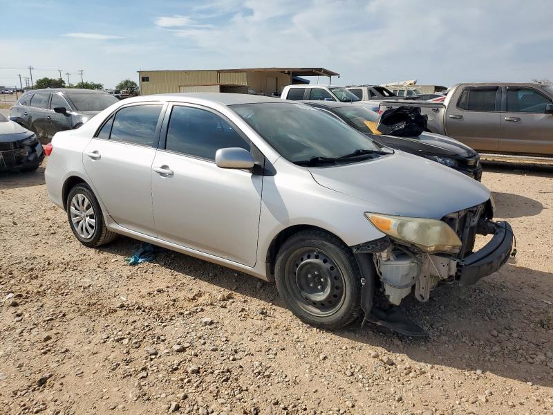 5YFBU4EE0DP107196 - 2013 TOYOTA COROLLA BASE ვერცხლისფერი ფოტო 4