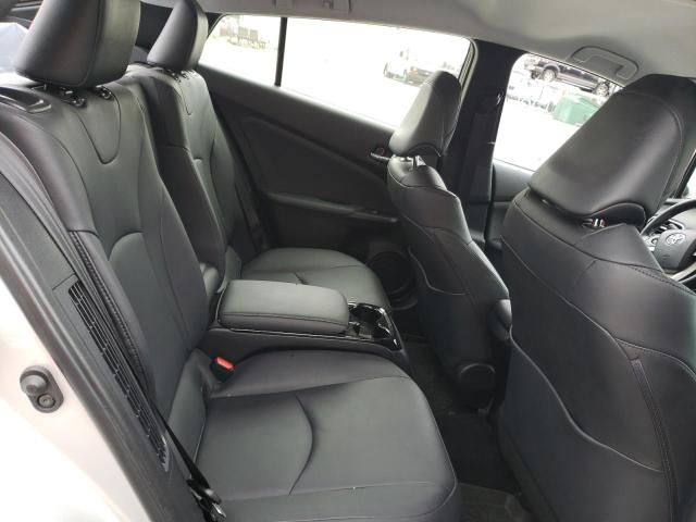 JTDKARFP5H3036940 - 2017 TOYOTA PRIUS PRIM 银色 照片 10