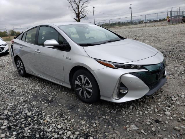 JTDKARFP5H3036940 - 2017 TOYOTA PRIUS PRIM 银色 照片 4