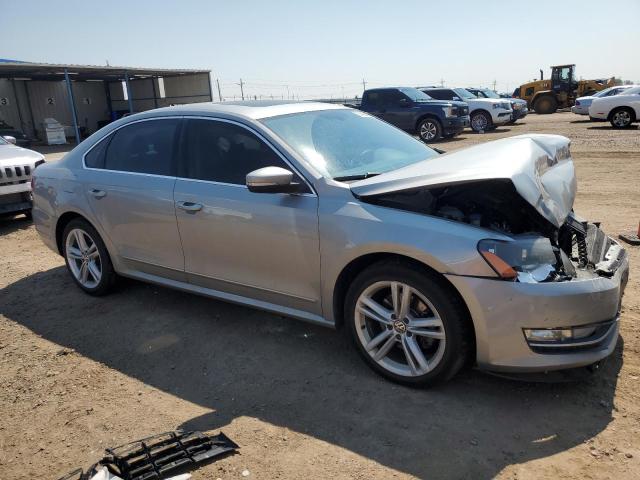1VWBN7A32EC062112 - 2014 VOLKSWAGEN PASSAT SE SILVER photo 4