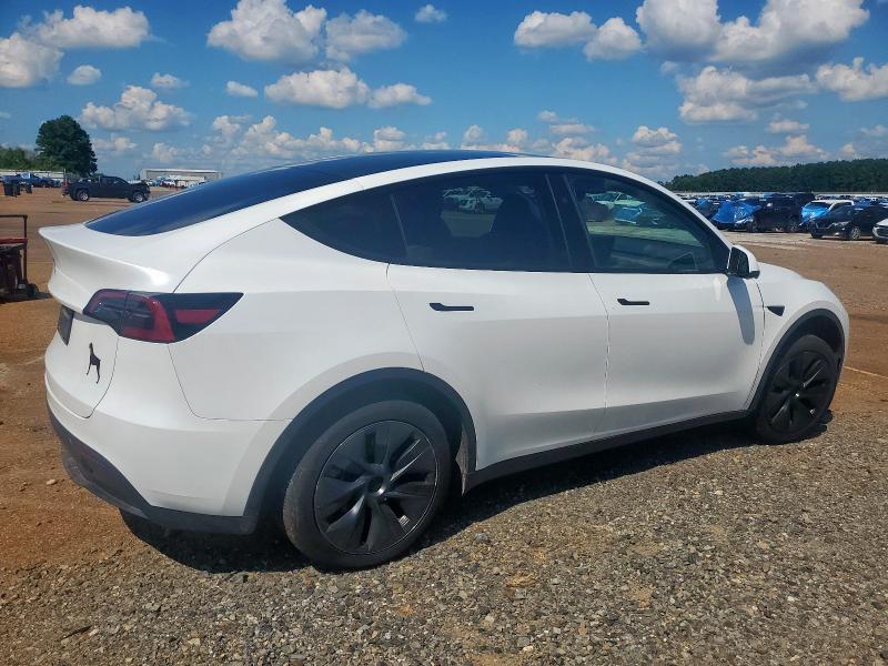 7SAYGDED2SA379489 - 2025 TESLA MODEL Y WHITE photo 3