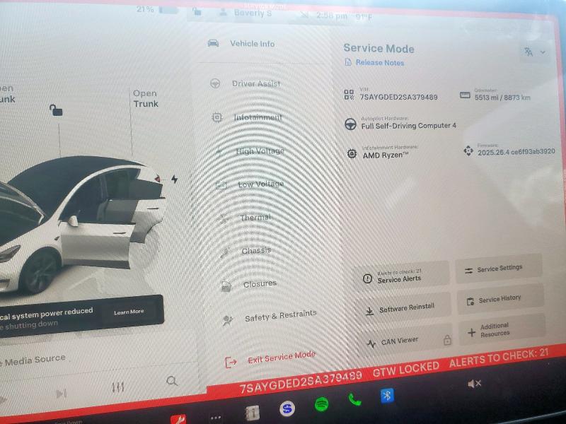 7SAYGDED2SA379489 - 2025 TESLA MODEL Y WHITE photo 9