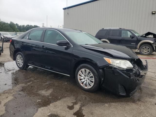 4T1BF1FK4DU264841 - 2013 TOYOTA CAMRY L BLACK photo 4