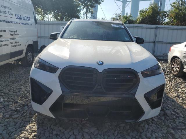 5YM13ET02R9S89161 - 2024 BMW X5 M COMPETITION WHITE photo 5