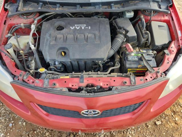 1NXBU4EE8AZ328586 - 2010 TOYOTA COROLLA BASE RED photo 11