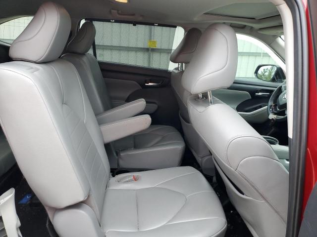 5TDGZRAH4LS001750 - 2020 TOYOTA HIGHLANDER XLE MAROON photo 11