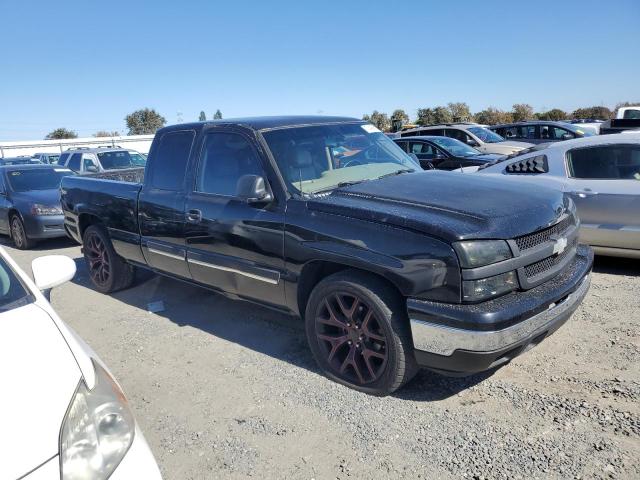 1GCEC19Z27Z190636 - 2007 CHEVROLET SILVERADO C1500 CLASSIC BLACK photo 4