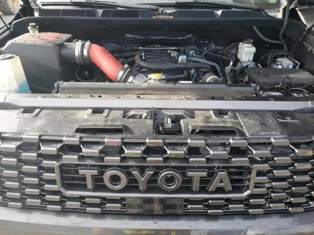 5TFHW5F1XJX679881 - 2018 TOYOTA TUNDRA CREWMAX LIMITED GRAY photo 11