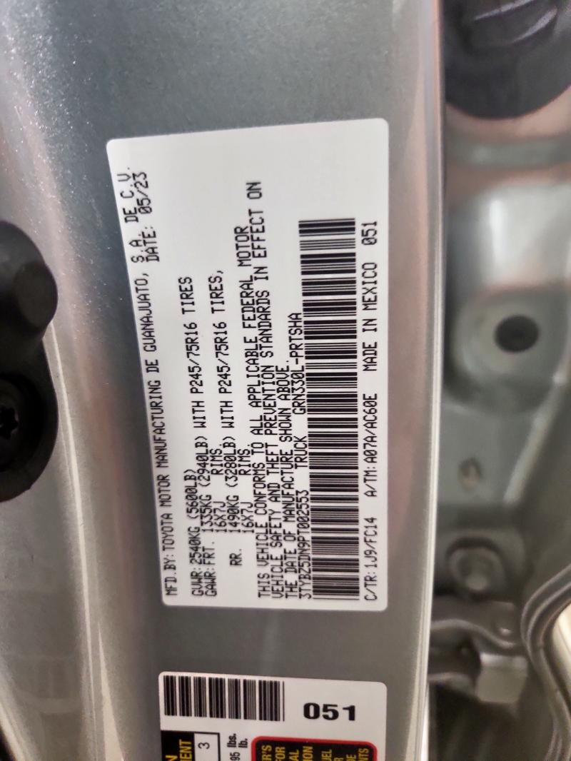 3TYBZ5DN9PT002553 - 2023 TOYOTA TACOMA DOUBLE CAB 银色 照片 13