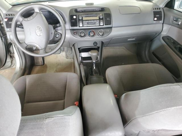 4T1BF32K25U601915 - 2005 TOYOTA CAMRY LE SILVER photo 8
