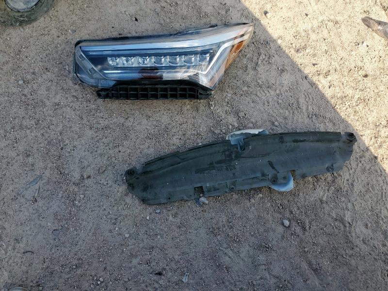 5J8TC1H58KL009123 - 2019 ACURA RDX TECHNOLOGY თეთრი ფოტო 13